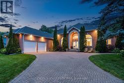 5 COUNTRYSIDE GREEN Ottawa, ON K2R 1B5