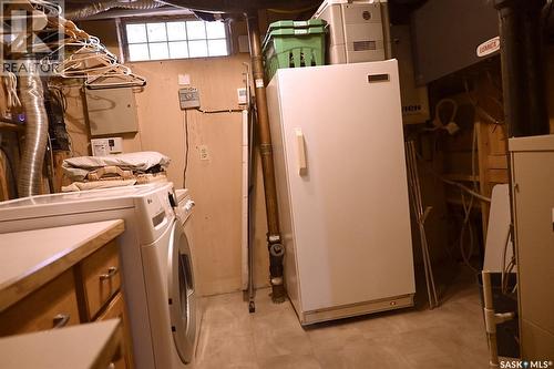 18 Rupert Drive, Saskatoon, SK - Indoor Photo Showing Laundry Room