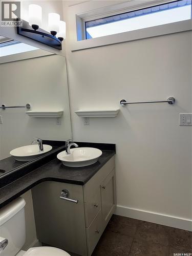 1118 Paton Lane, Saskatoon, SK - Indoor Photo Showing Bathroom