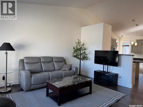 1118 Paton Lane, Saskatoon, SK - Indoor Photo Showing Living Room