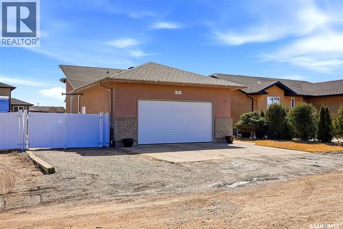 5 Corbin Bay, Grand Coulee, SK - Outdoor
