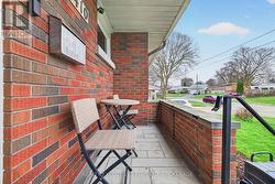 Front porch perfect for your morning coffee - 