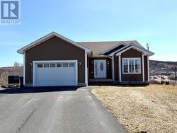 5 Elizabeth Place Clarenville, NL A5A 0C8