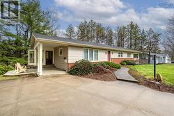 75 Duncan Avenue  Kentville, NS B4N 1N3