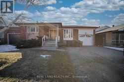1153 HUNTINGWOOD DRIVE Toronto, ON M1S 1K6
