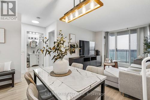 602 - 310 RED MAPLE ROAD  Richmond Hill, ON L4C 0T7