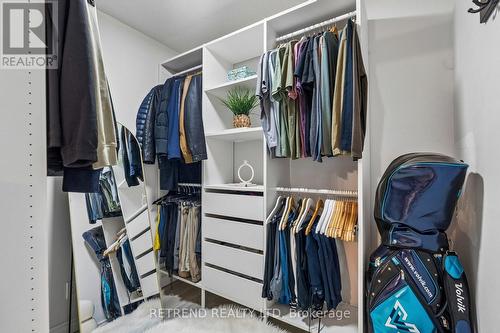 602 - 310 Red Maple Road, Richmond Hill, ON - Indoor With Storage