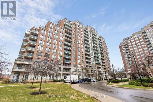 602 - 310 Red Maple Road, Richmond Hill, ON - Outdoor With Balcony With Facade
