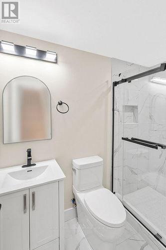 858 William Street, London East (East B), ON - Indoor Photo Showing Bathroom