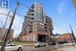 PH01 - 270 DUFFERIN STREET Toronto, ON M6K 0H8