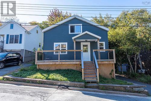 24 Lynn Road  Halifax, NS B3N 1S4