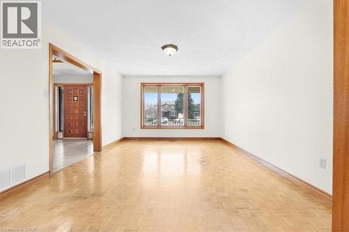18 Marcel Place, Hamilton, ON - Indoor