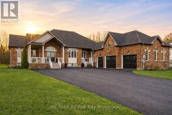 10 BASSWOOD DRIVE Wasaga Beach, ON L9Z 0A9