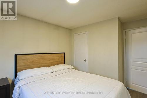 127 Odessa Avenue, London South (South O), ON - Indoor Photo Showing Bedroom