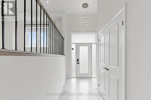11407 Leslie Street, Richmond Hill, ON - Indoor Photo Showing Other Room