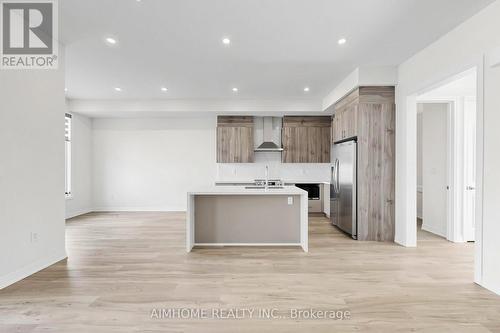 11407 Leslie Street, Richmond Hill, ON - Indoor Photo Showing Kitchen