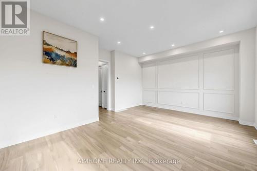 11407 Leslie Street, Richmond Hill, ON - Indoor Photo Showing Other Room