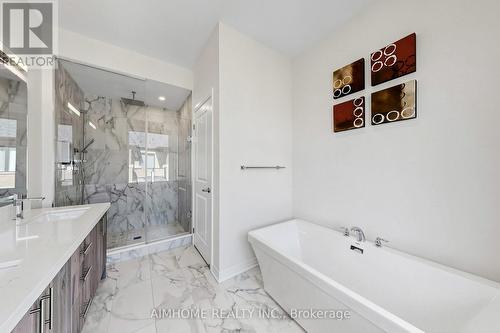 11407 Leslie Street, Richmond Hill, ON - Indoor Photo Showing Bathroom