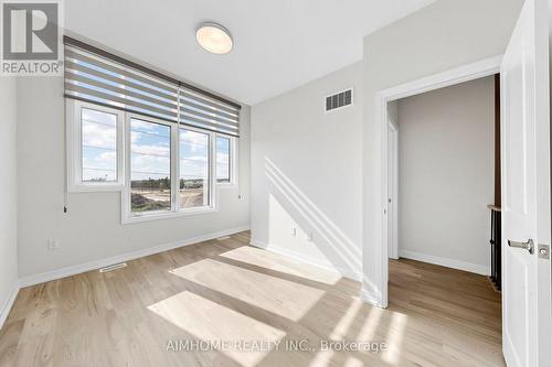 11407 Leslie Street, Richmond Hill, ON - Indoor Photo Showing Other Room