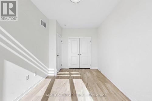 11407 Leslie Street, Richmond Hill, ON - Indoor Photo Showing Other Room