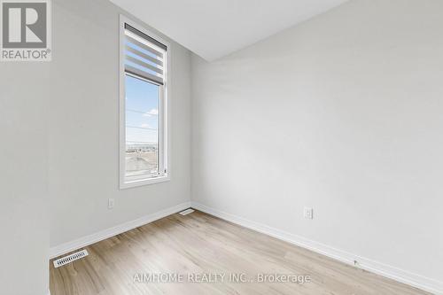 11407 Leslie Street, Richmond Hill, ON - Indoor Photo Showing Other Room