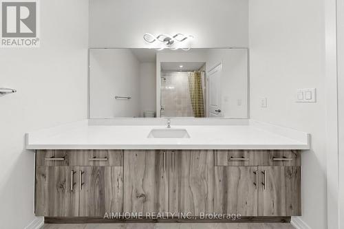 11407 Leslie Street, Richmond Hill, ON - Indoor Photo Showing Bathroom