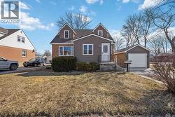 534 Montcalm AVENUE Sarnia, ON N7S 2R2