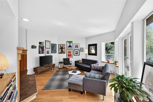 99 Garner Rd, Salt Spring, BC 