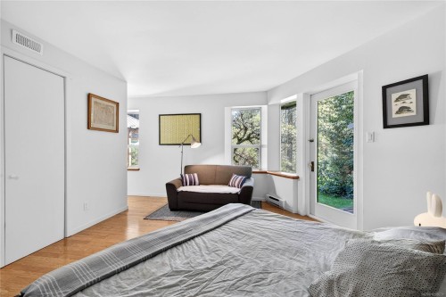 99 Garner Rd, Salt Spring, BC 