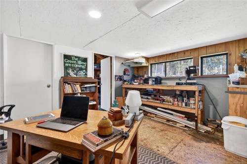 99 Garner Rd, Salt Spring, BC 