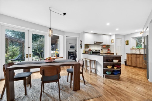 99 Garner Rd, Salt Spring, BC 