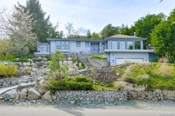8870 Forest Park Dr  North Saanich, BC V8L 4E9