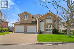 4425 Cherry Hill ROAD  Windsor, ON N9G 2P5
