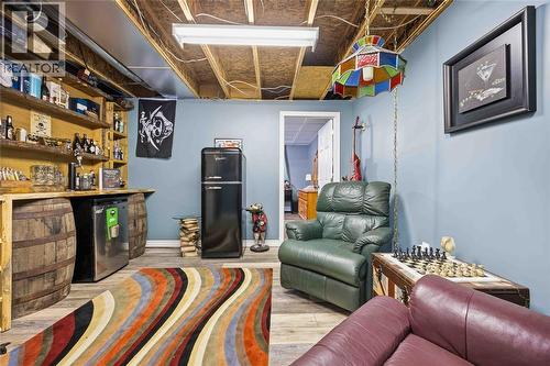 608 Mc Master Court, Sarnia, ON - Indoor