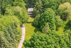 3225 Greenwood Road  Pickering, ON L1X 0J3