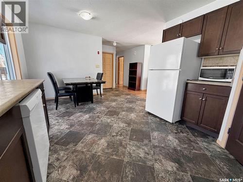 414 Lake Street, Esterhazy, SK - Indoor Photo Showing Kitchen