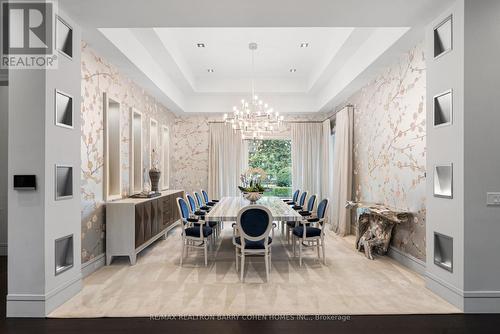 19 Maryvale Crescent, Richmond Hill, ON - Indoor Photo Showing Dining Room