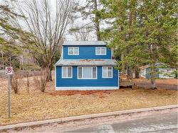 53 Veterans DR  Fredericton, NB E3A 4C6