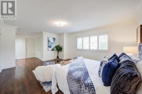 5041 Dryden Avenue, Burlington, ON - Indoor Photo Showing Bedroom