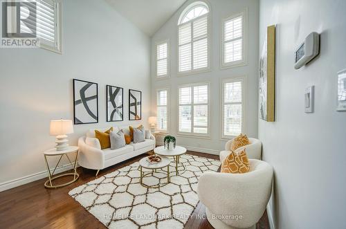 5041 Dryden Avenue, Burlington, ON - Indoor