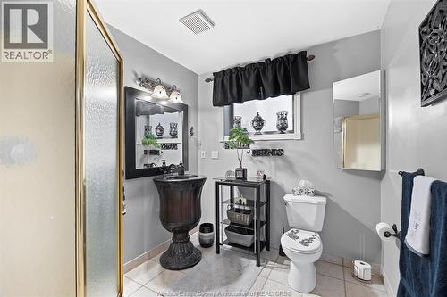 12123 Cranbrook, Tecumseh, ON - Indoor Photo Showing Bathroom