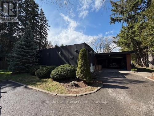 1184 Kingston Road, Pickering, ON 