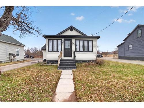 375 Champlain St, Dieppe, NB 