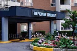 907 - 60 PAVANE LINKWAY Toronto, ON M3C 1A1