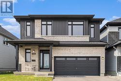 233 BEAUGENCY STREET  Ottawa, ON K1W 0T2