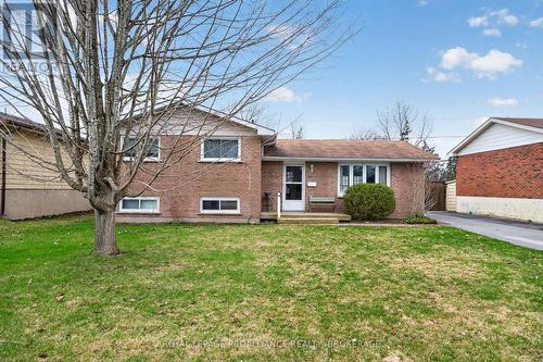 931 AUDEN PARK DRIVE  Kingston (City Southwest), ON K7M 4T8
