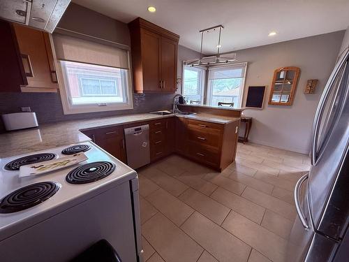 2214 Arthur St E, Thunder Bay, ON 