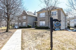 34-680 Rue Paul-Doyon  Boucherville, QC J4B 8S8