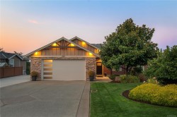 942 Timberline Dr Campbell River, BC V9H 0A8