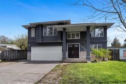 3859 Epsom Dr Saanich, BC V8P 3S8